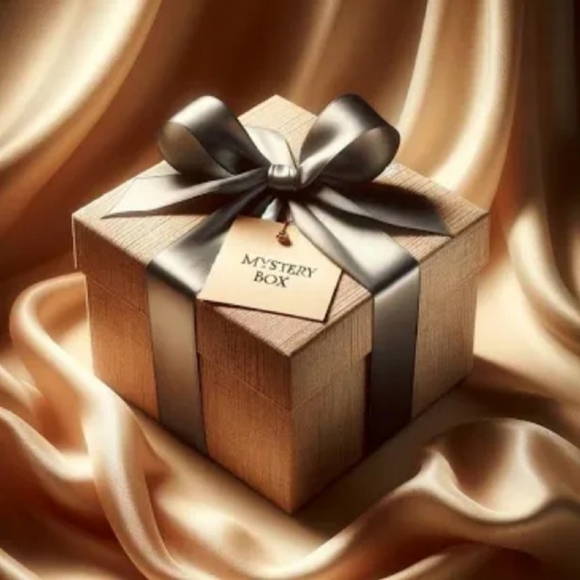 Please like this listing for live shows - Picture 9 of 9